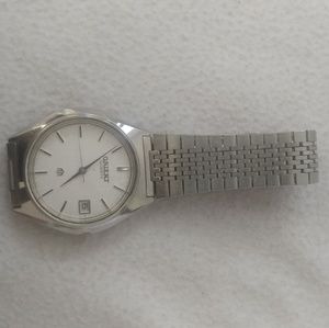 Vintage orient quartz stainless steel silver watch